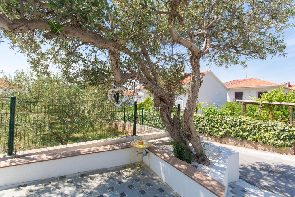 Apartments Soho Trogir Exterior foto
